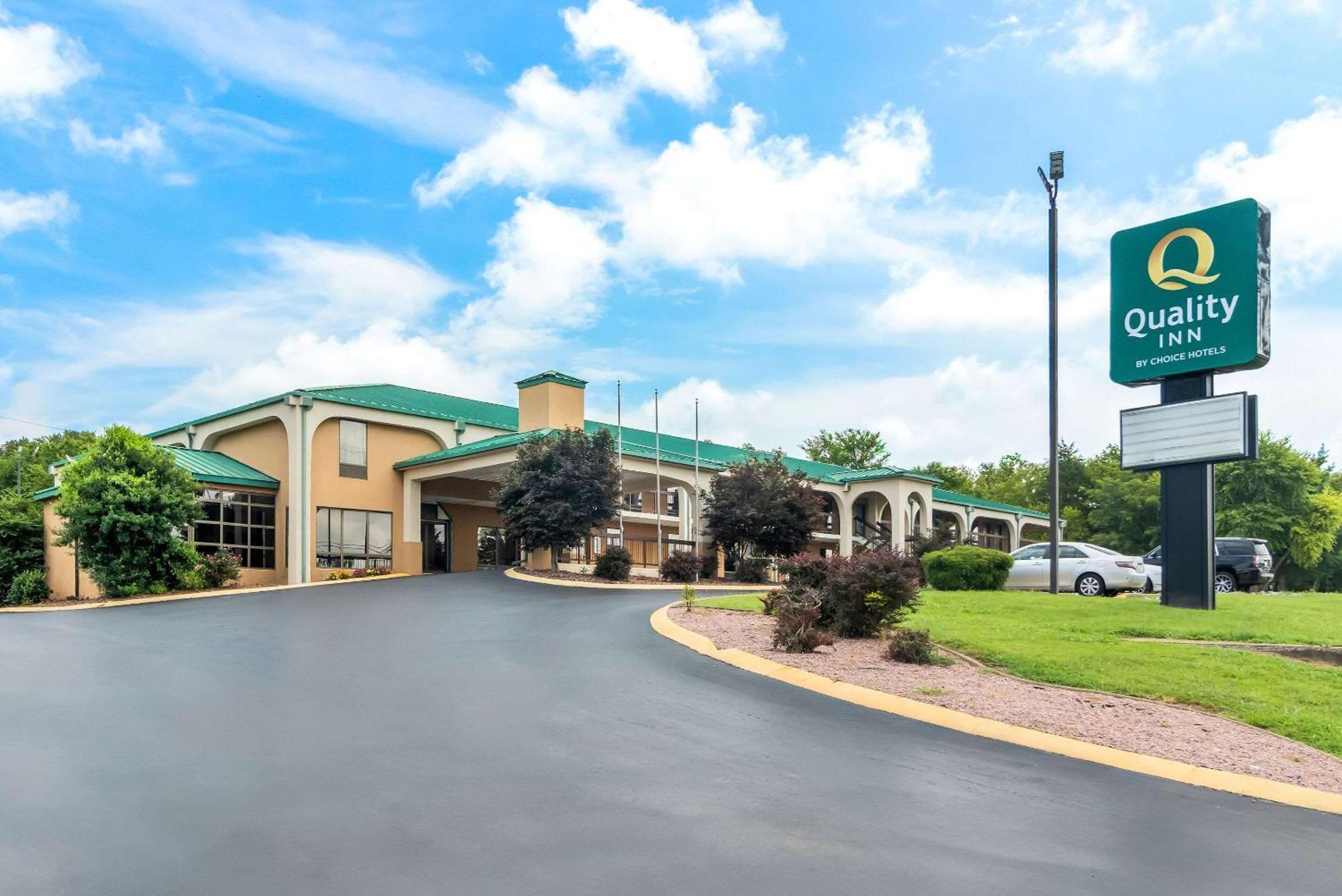 クオリティ イン Russellville エクステリア 写真